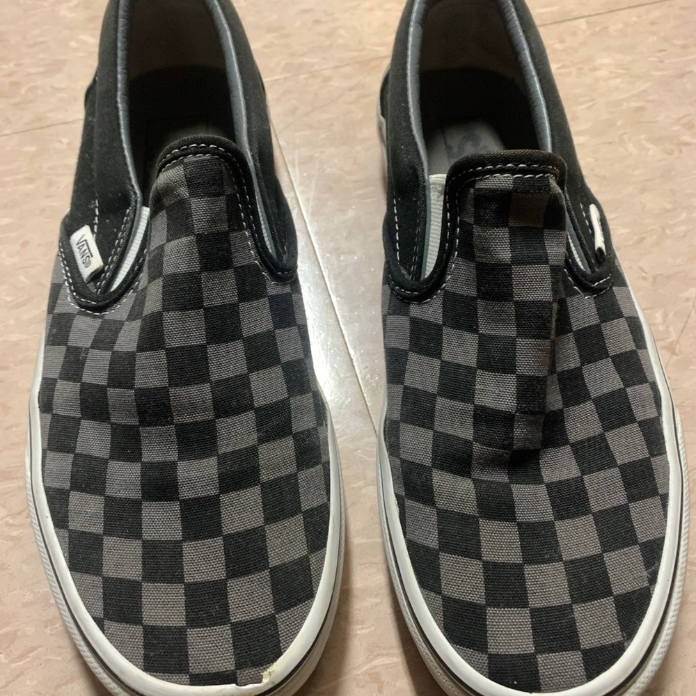 great condition checkered vans